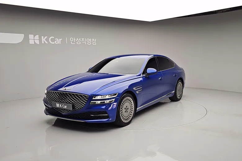 Genesis G80 - фото 1