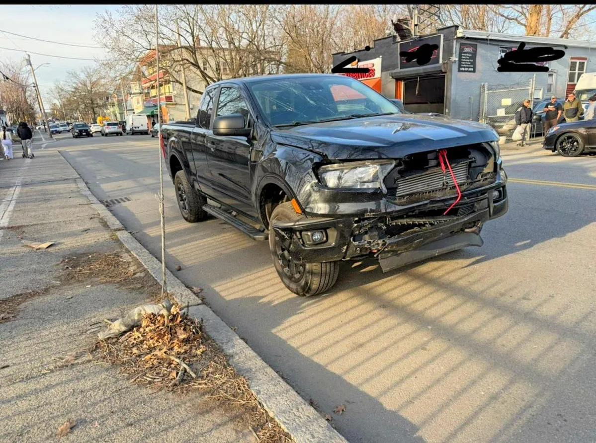 FORD RANGER XL - фото 1