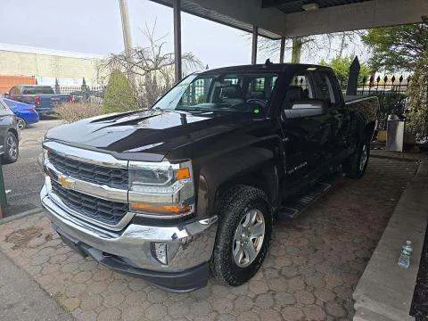 Chevrolet Silverado 1500 LT - фото 1