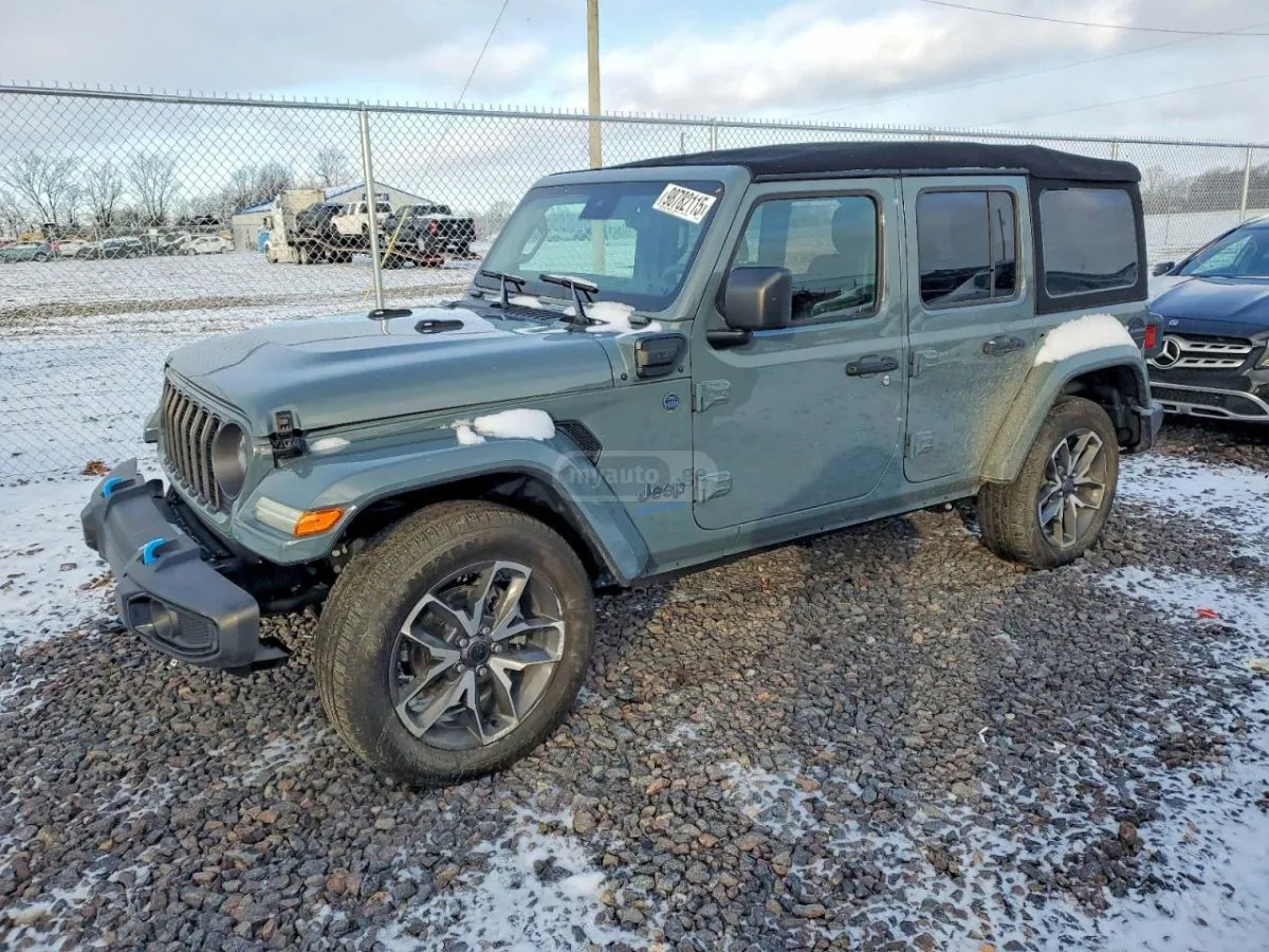 Jeep Wrangler - фото 1
