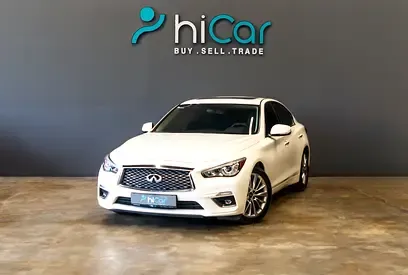 Infiniti Q50 - фото 1