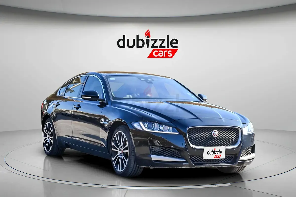 Jaguar XF - фото 1