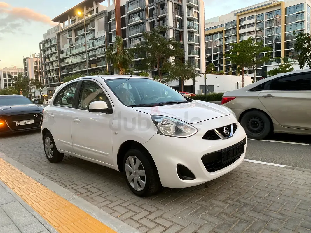 Nissan Micra - фото 1