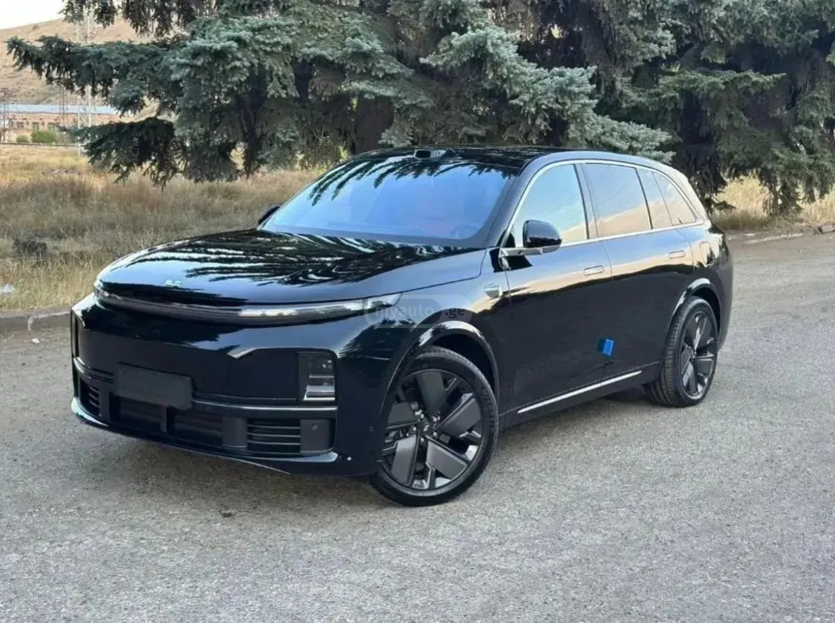 Lixiang L7 - фото 1