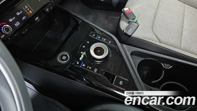 Kia Niro - фото 1