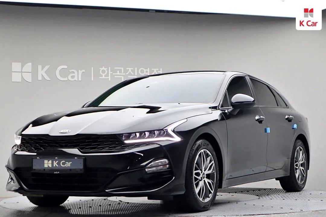 Kia K5 - фото 1