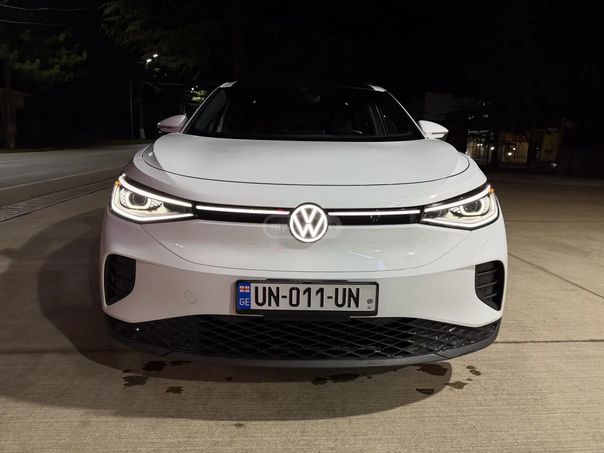 Volkswagen ID 4 - фото 1