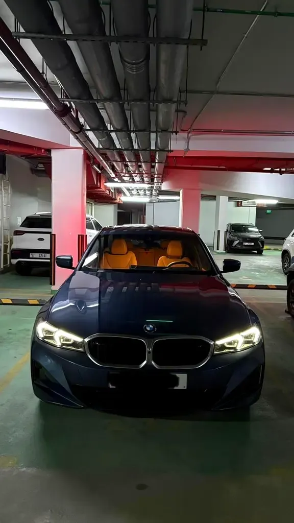 BMW 3-Series - фото 1