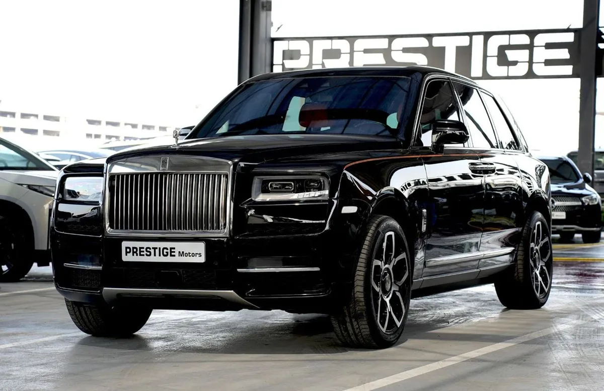Rolls-Royce Cullinan - фото 1