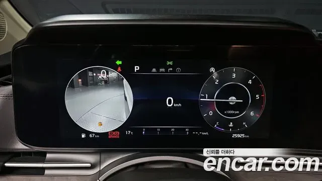 Kia Canival - фото 1