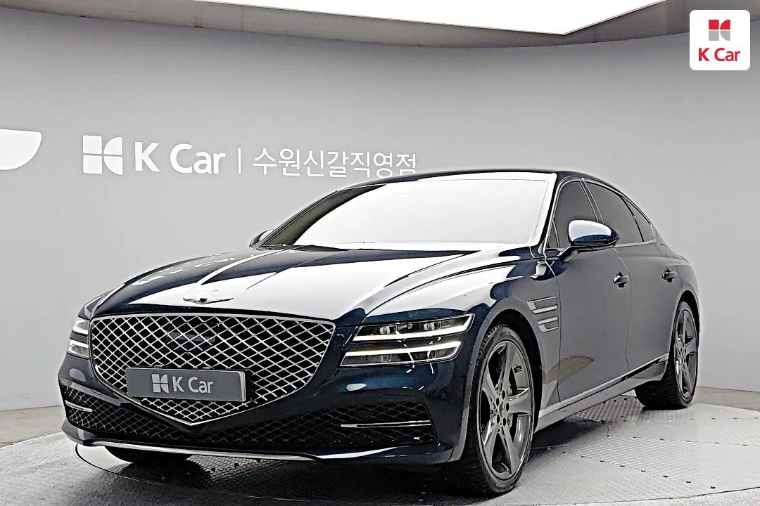 Genesis G80 - фото 1