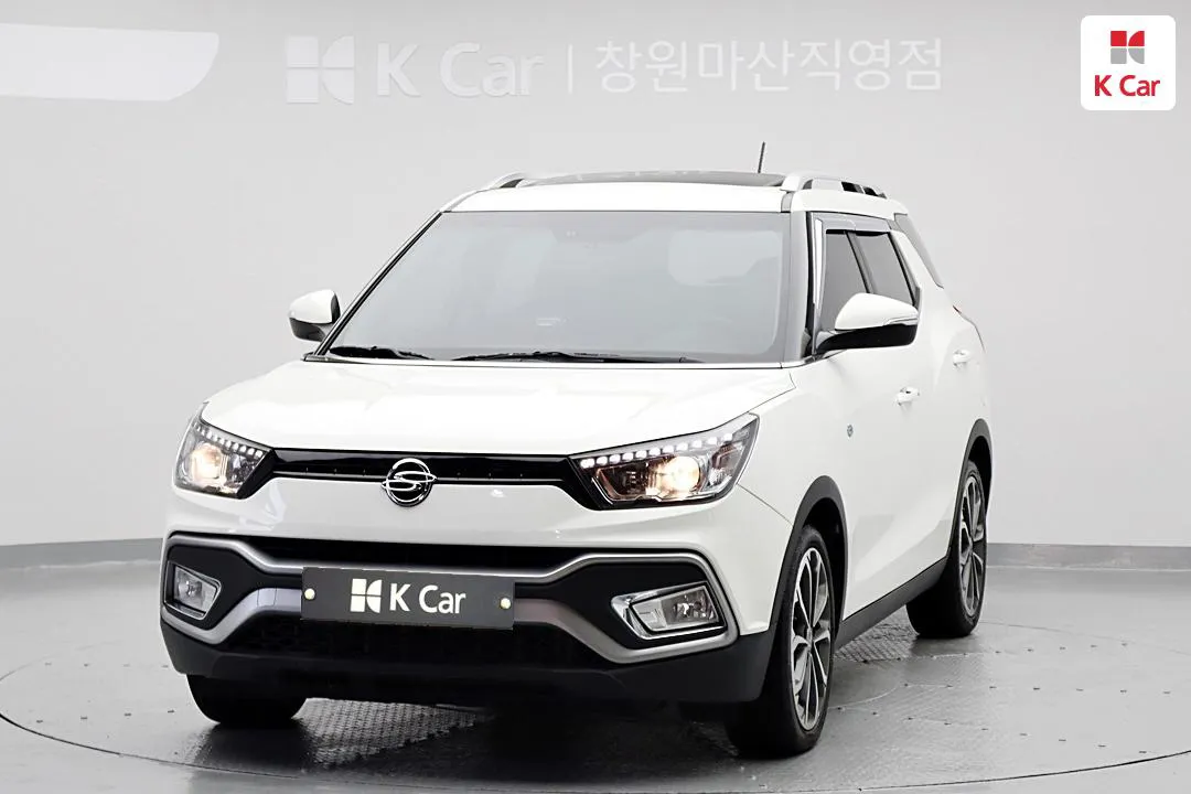 KG Mobility 티볼리 - фото 1