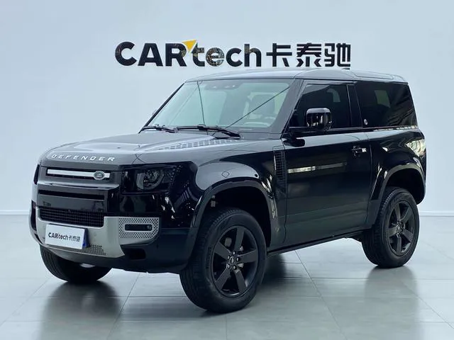 Land Rover Defender - фото 1