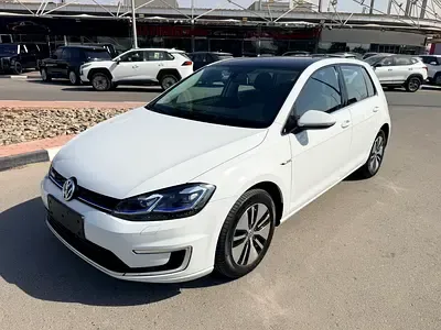 Volkswagen Golf - фото 1