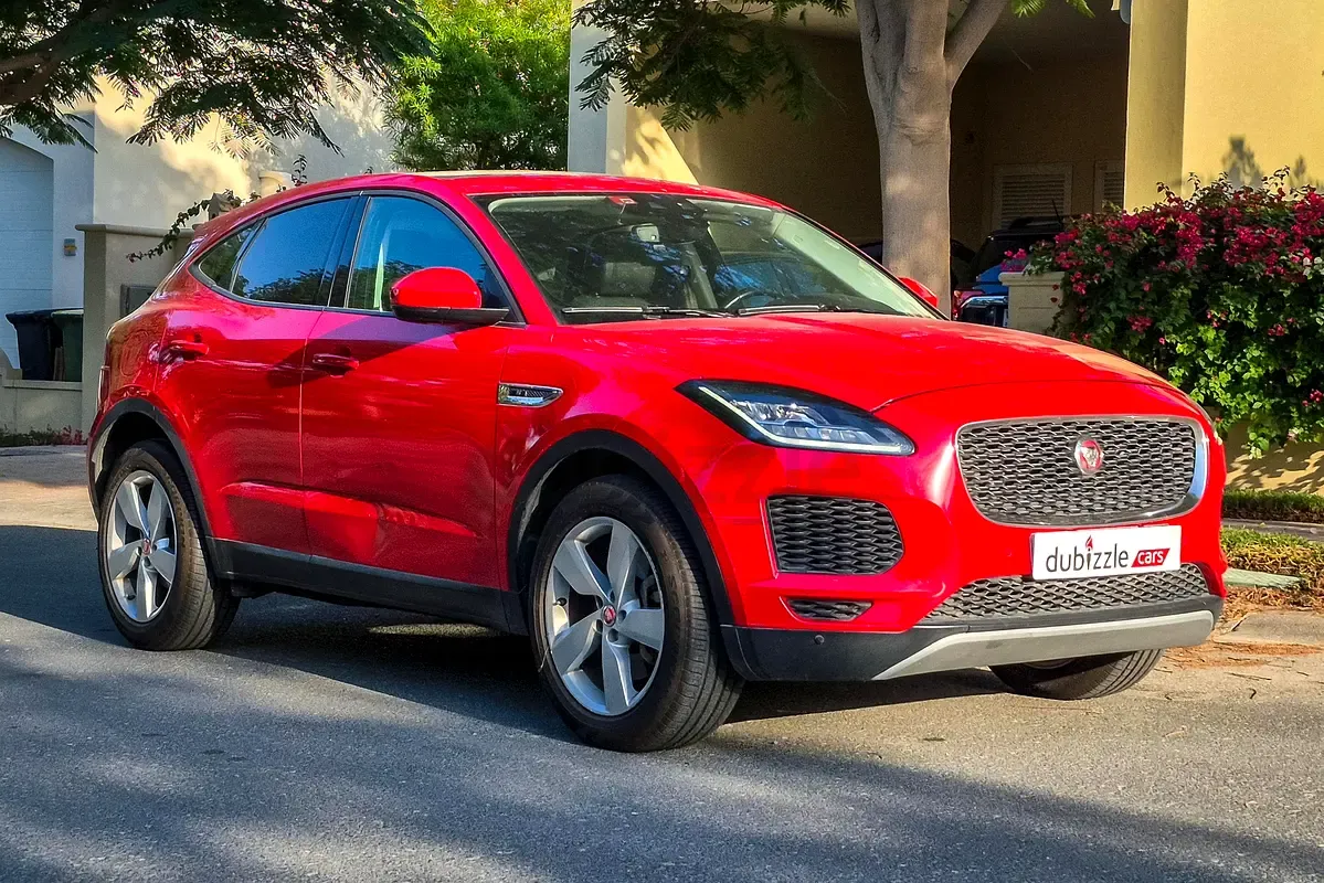 Jaguar E-Pace - фото 1
