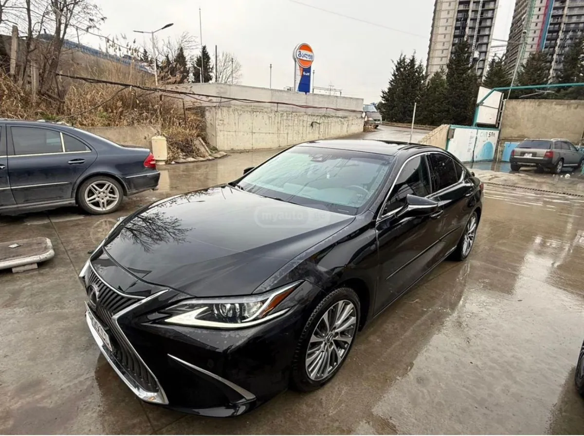 Lexus ES 300 - фото 1