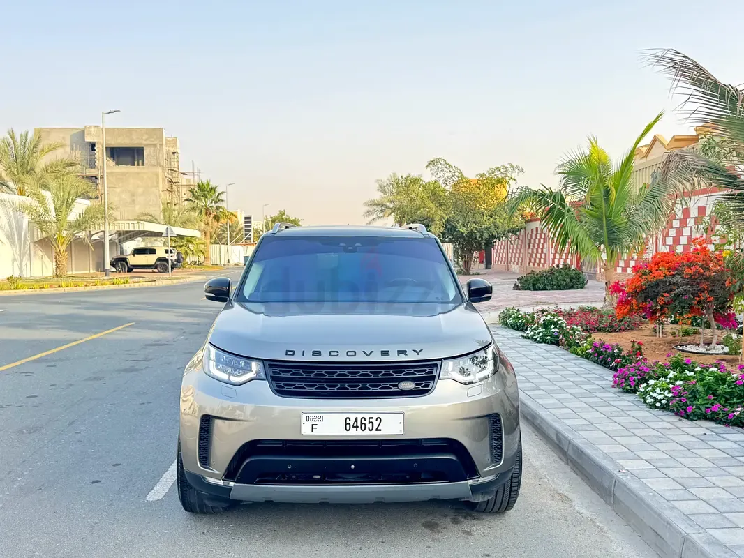 Land Rover Discovery - фото 1