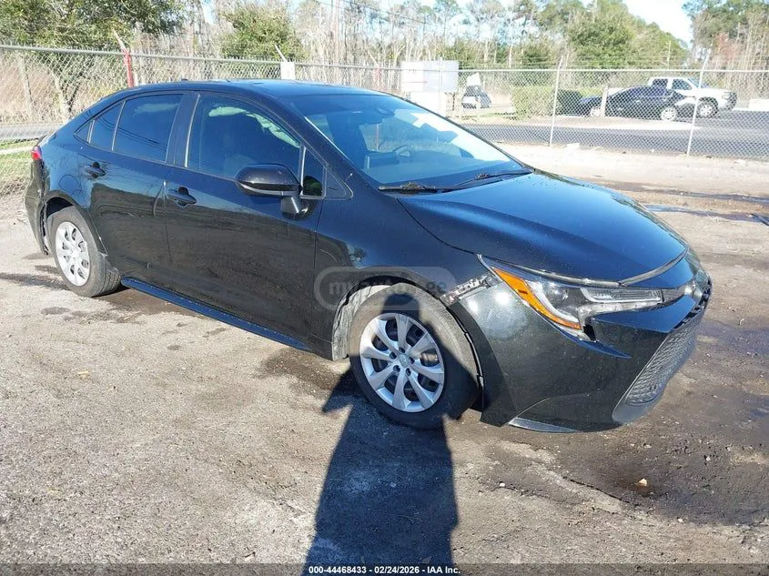 Toyota Corolla - фото 1