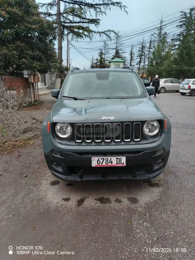 Jeep Renegade - фото 1