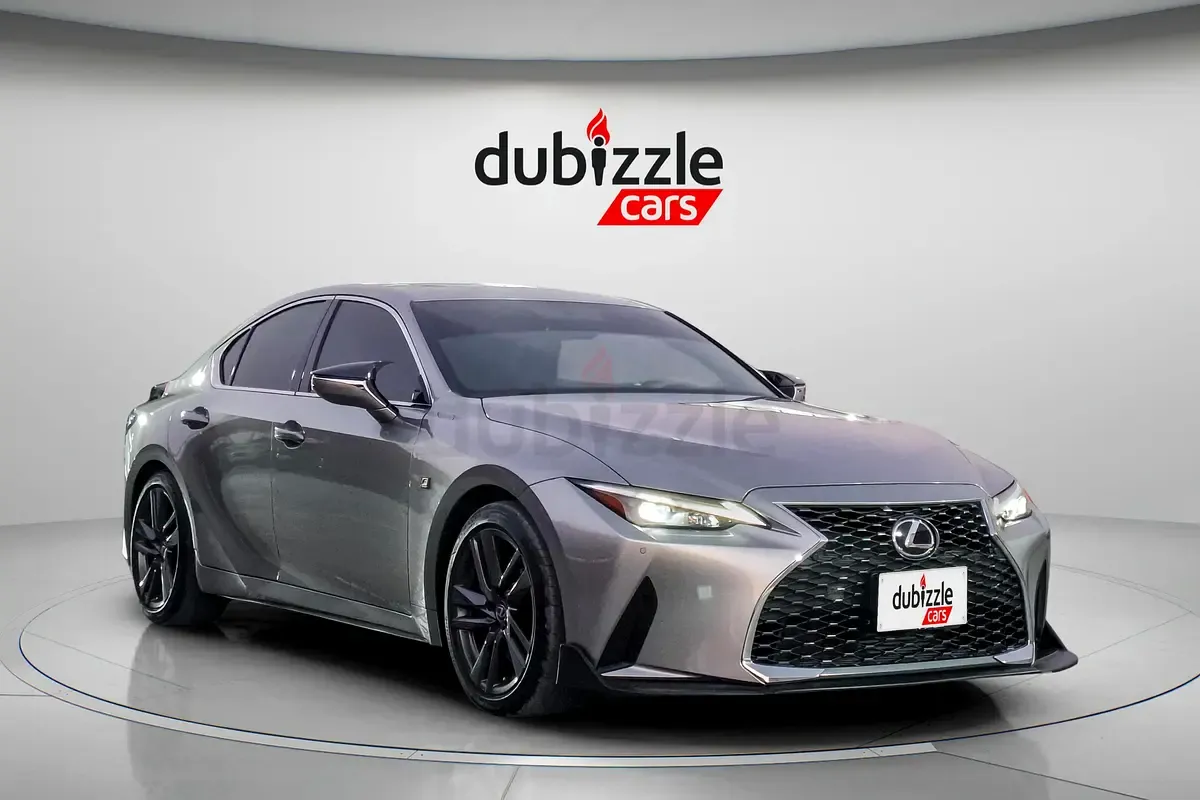 Lexus IS-Series - фото 1