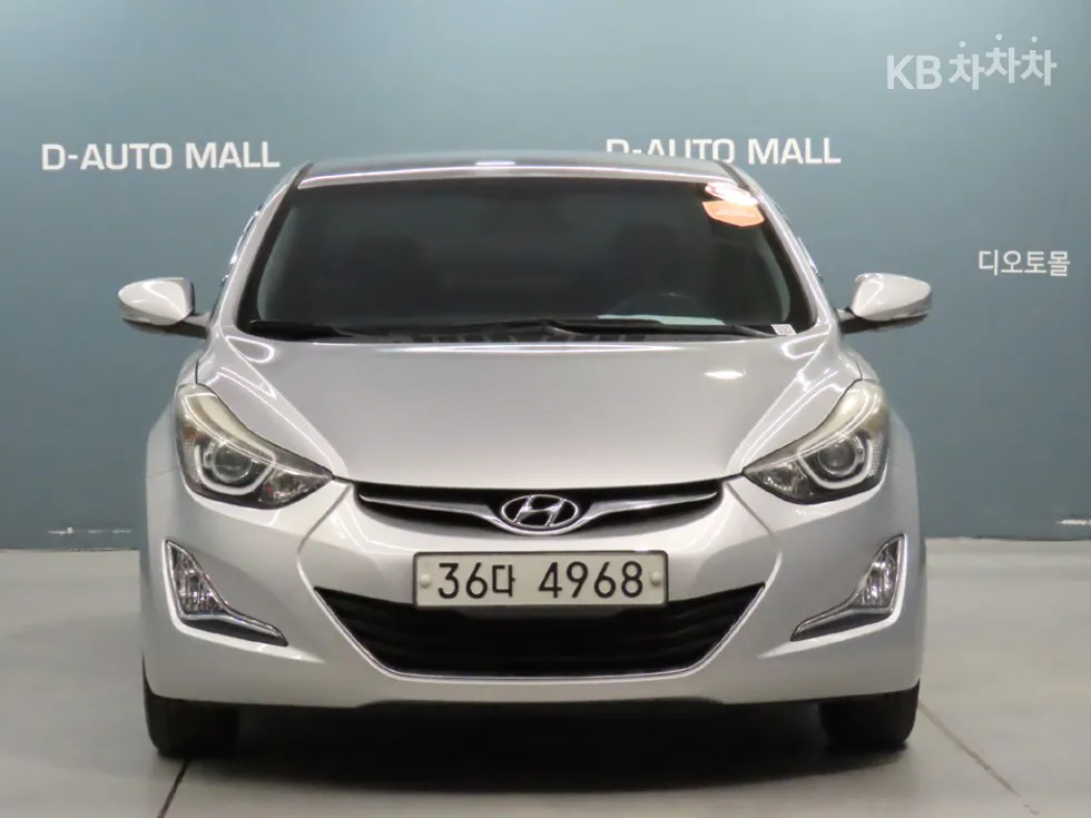 Hyundai 더 뉴 아반떼 1.6 GDi 스마트 기본형 - фото 1