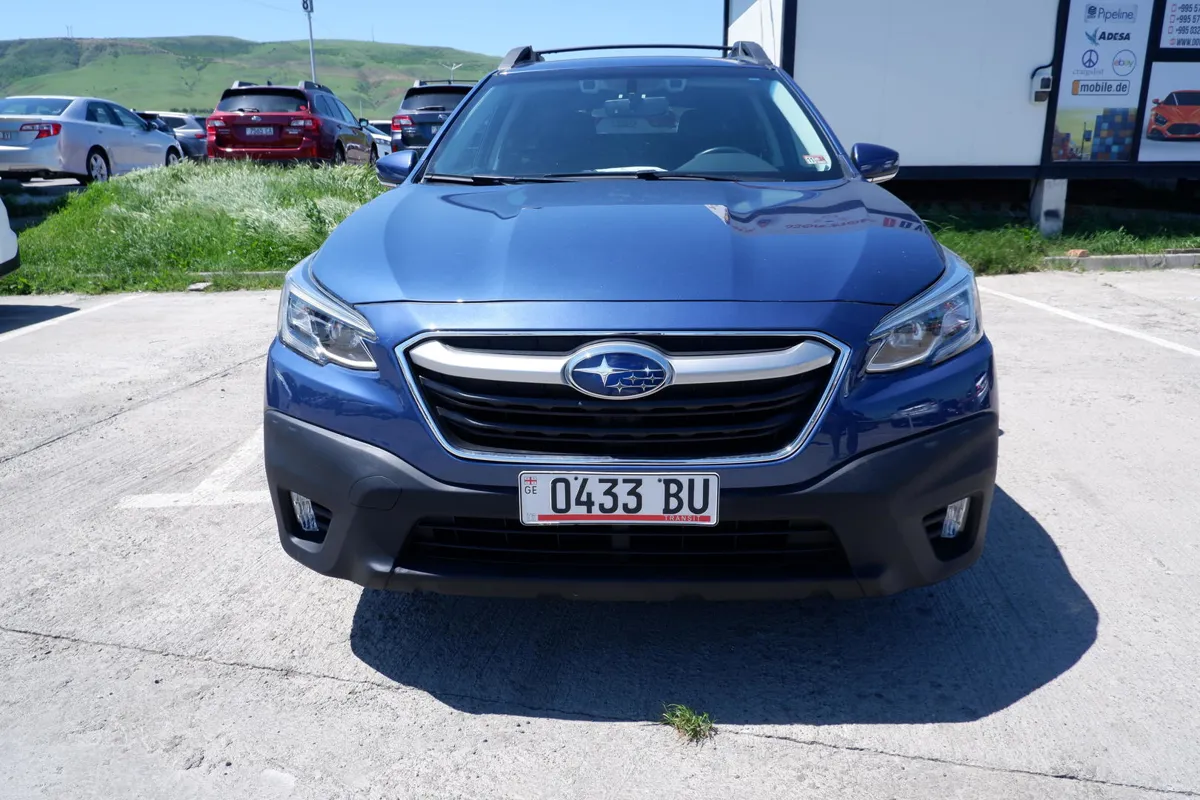 Subaru Outback - фото 1