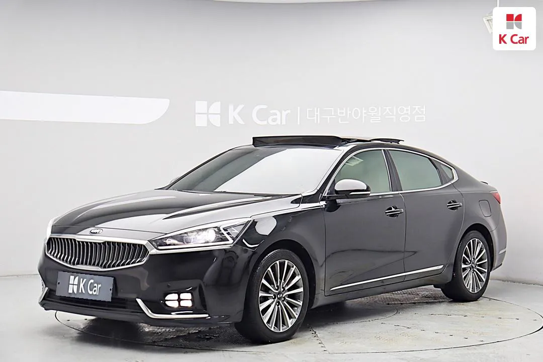 Kia K7 - фото 1