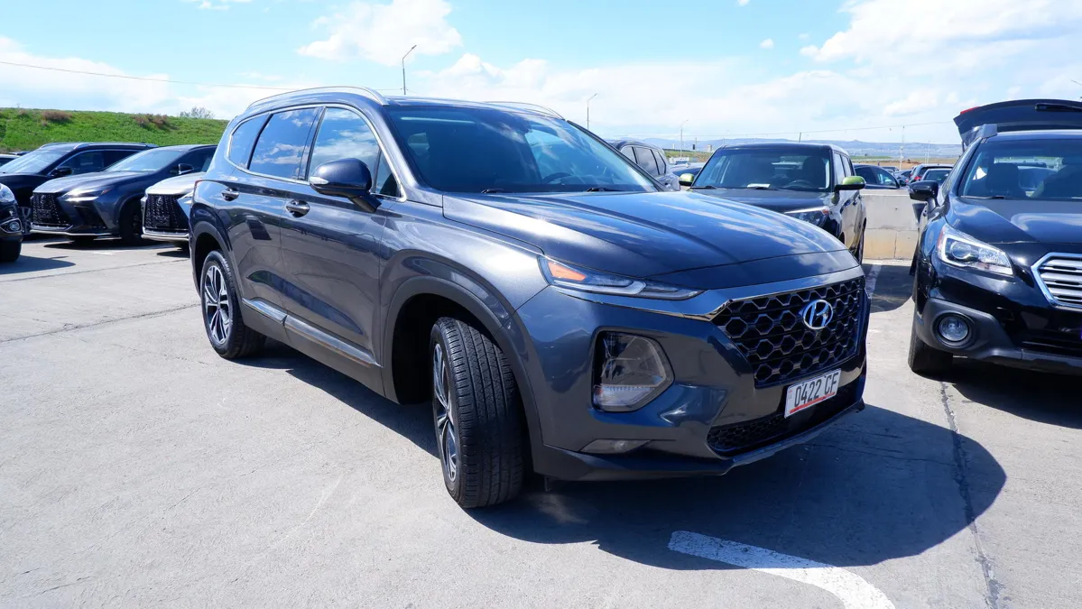 Hyundai Santa Fe - фото 1