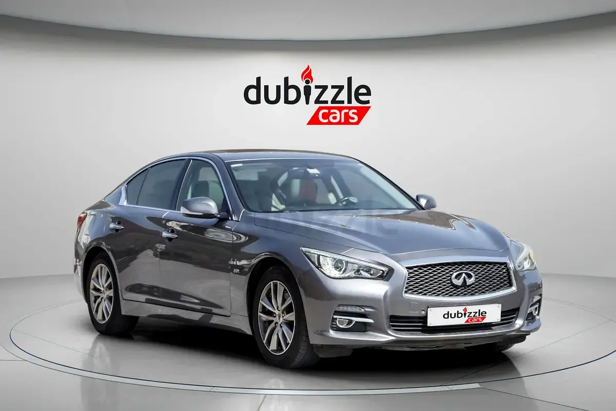 Infiniti Q50 - фото 1