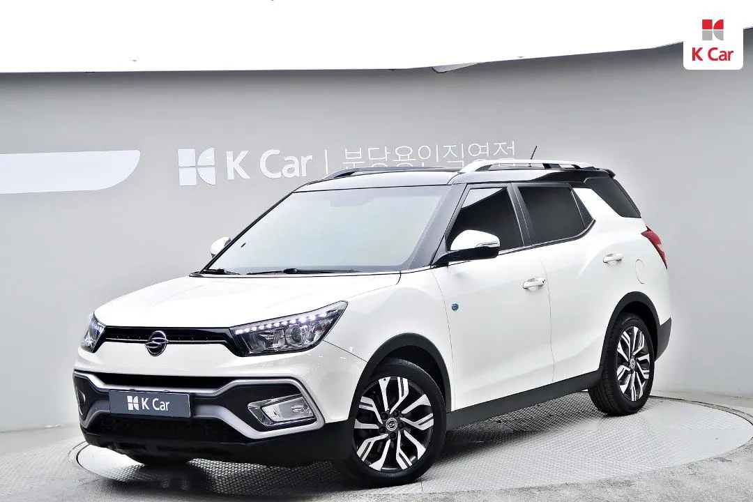 KG Mobility 티볼리 - фото 1