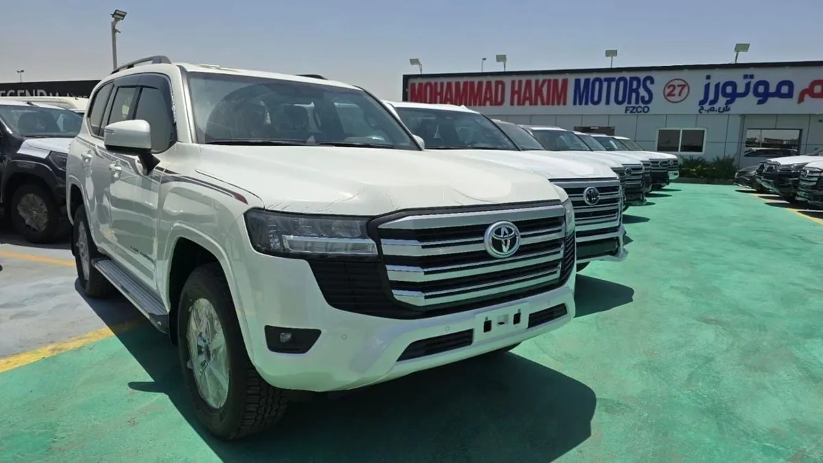Toyota Land Cruiser - фото 1