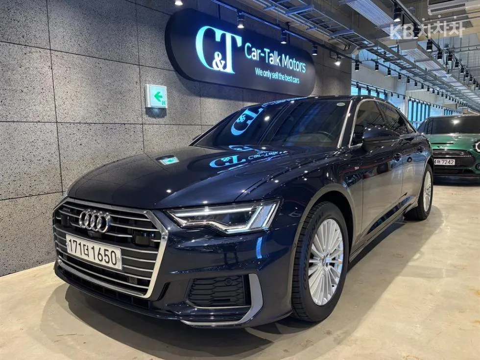 Audi A6(C8) 45 TFSI Quattro Premium - фото 1