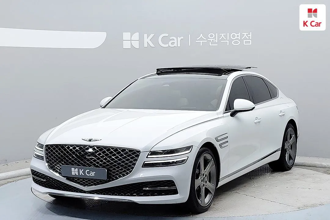 Genesis G80 - фото 1