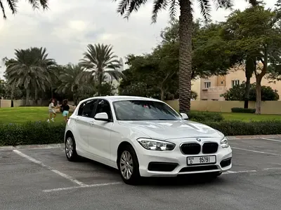 BMW 1-Series - фото 1