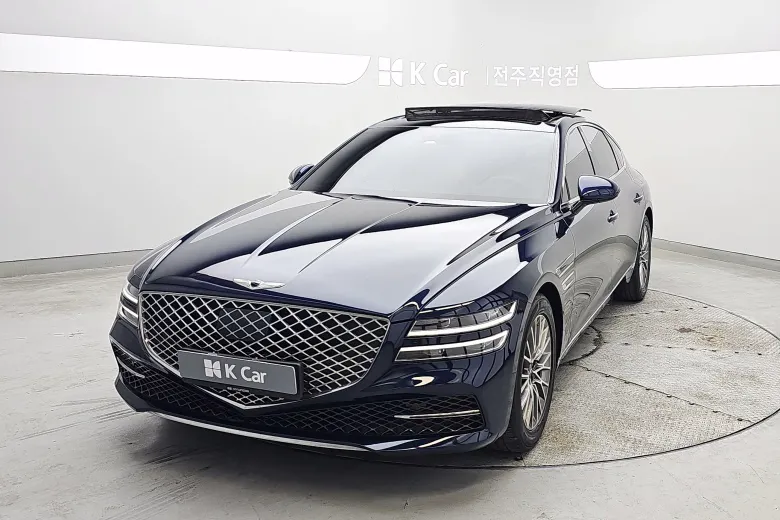 Genesis G80 - фото 1