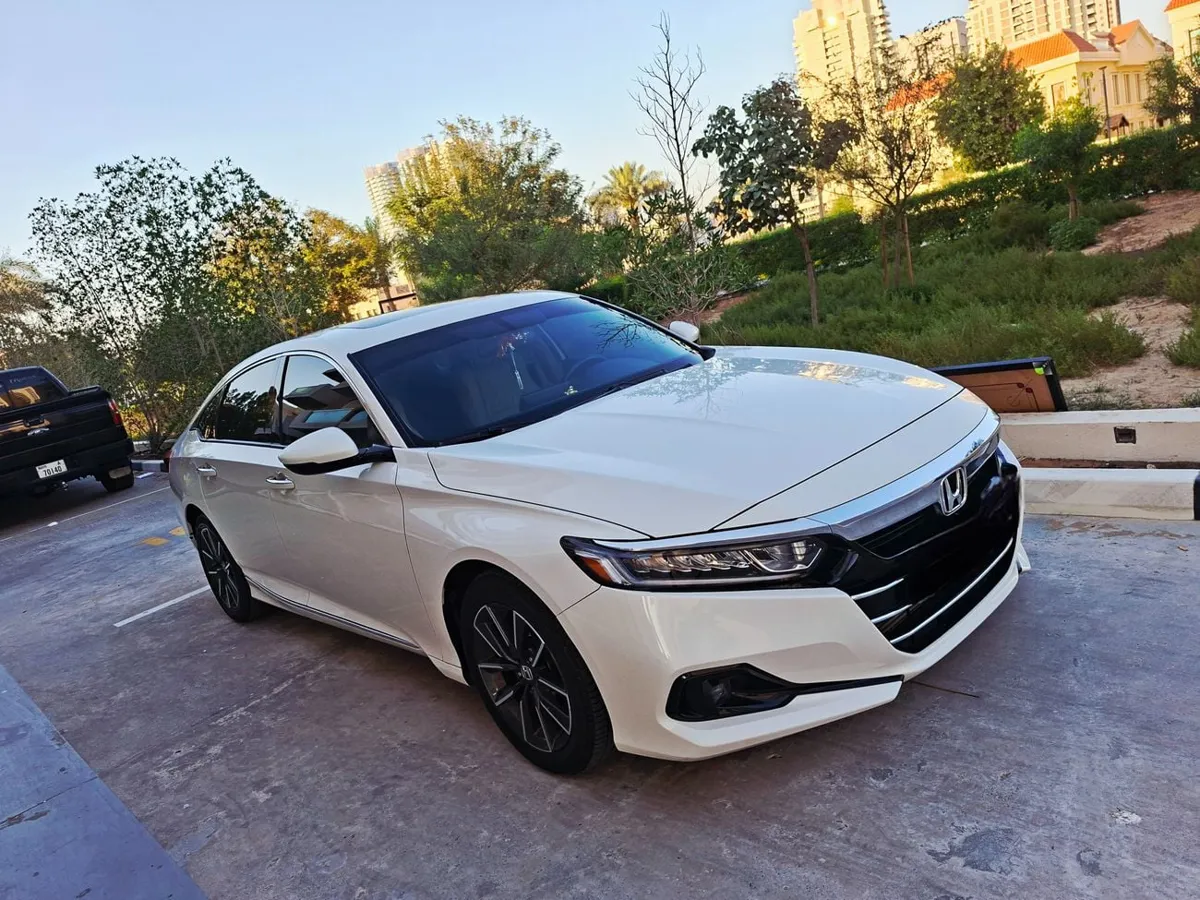 Honda Accord - фото 1