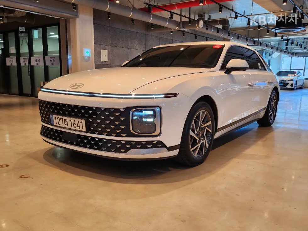 Hyundai 디 올 뉴 그랜저 하이브리드 1.6 터보 가솔린 익스클루시브 - фото 1