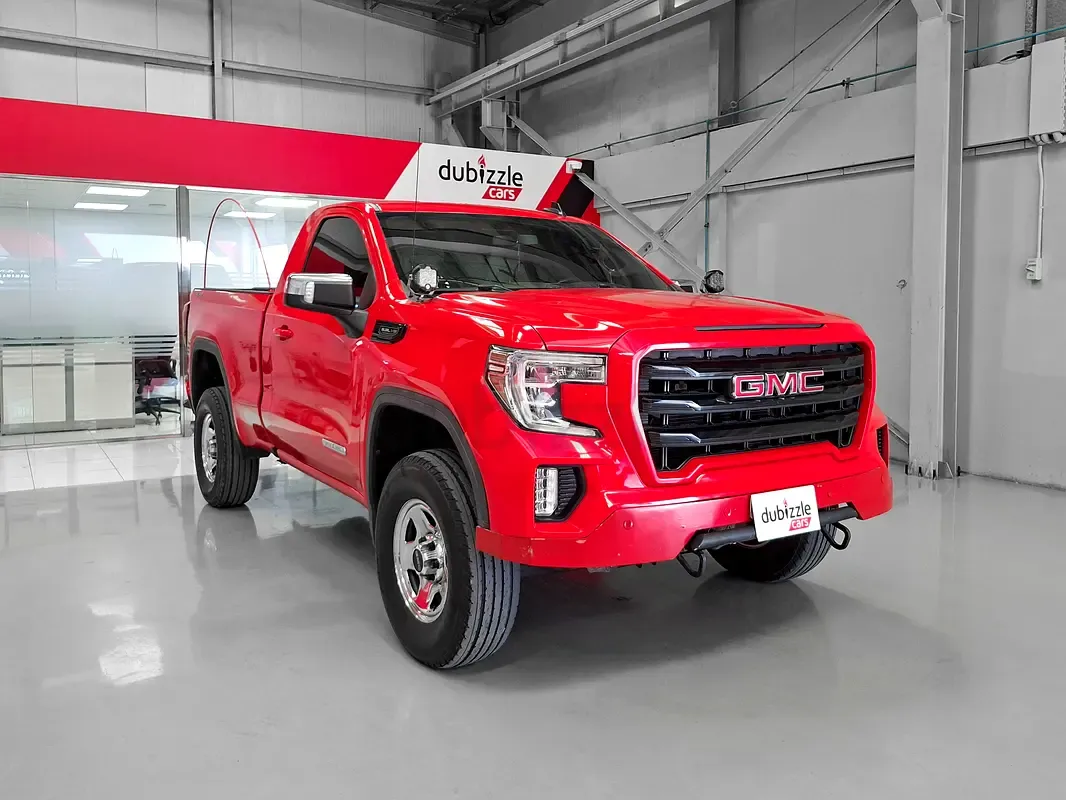 GMC Sierra - фото 1