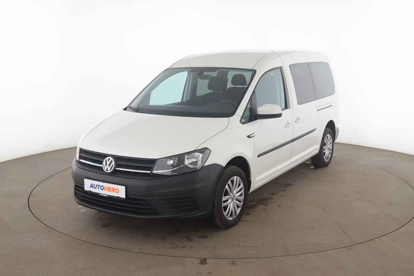 Volkswagen Caddy - фото 1