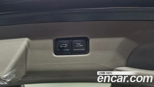 Kia Canival - фото 1