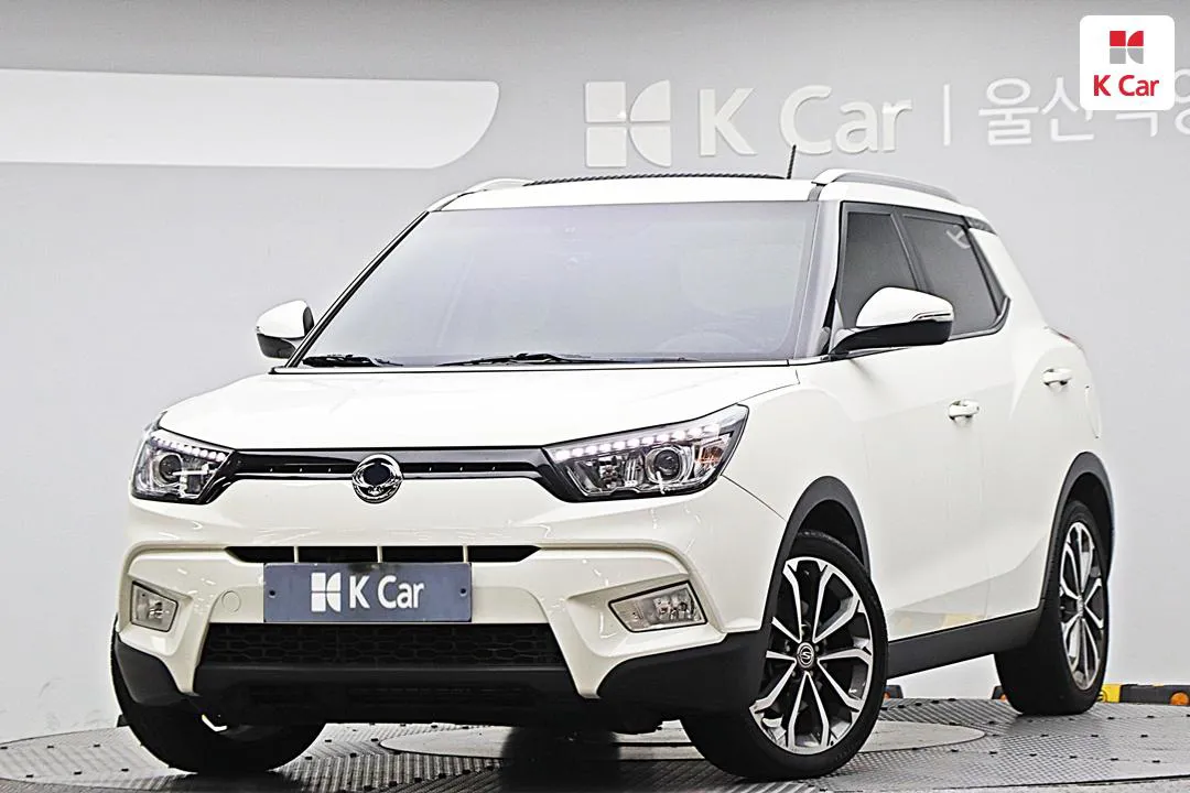 KG Mobility 티볼리 - фото 1