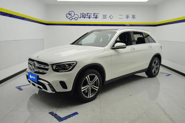 Mercedes-Benz GLC - фото 1