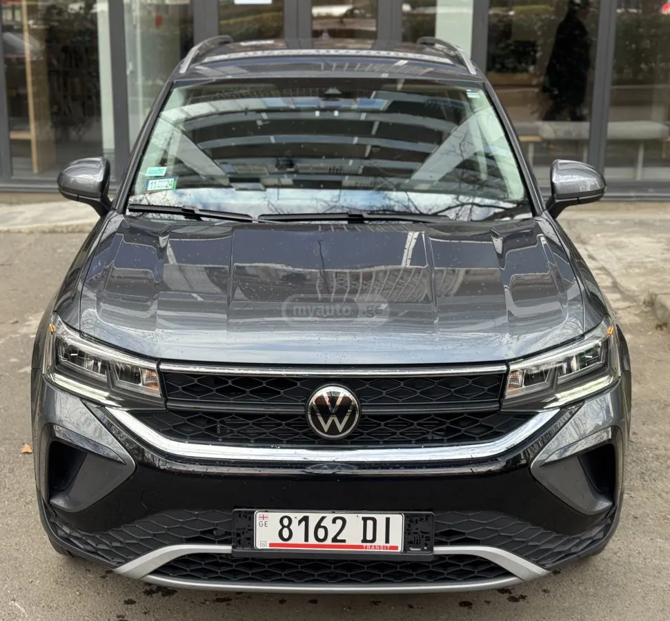 Volkswagen Taos - фото 1