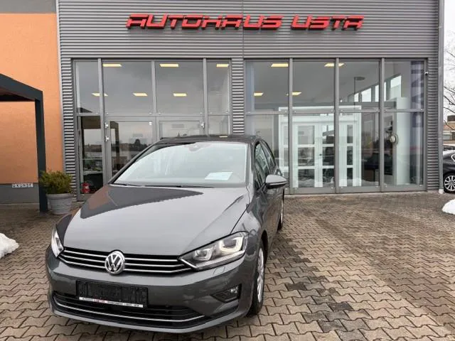 Volkswagen Golf - фото 1