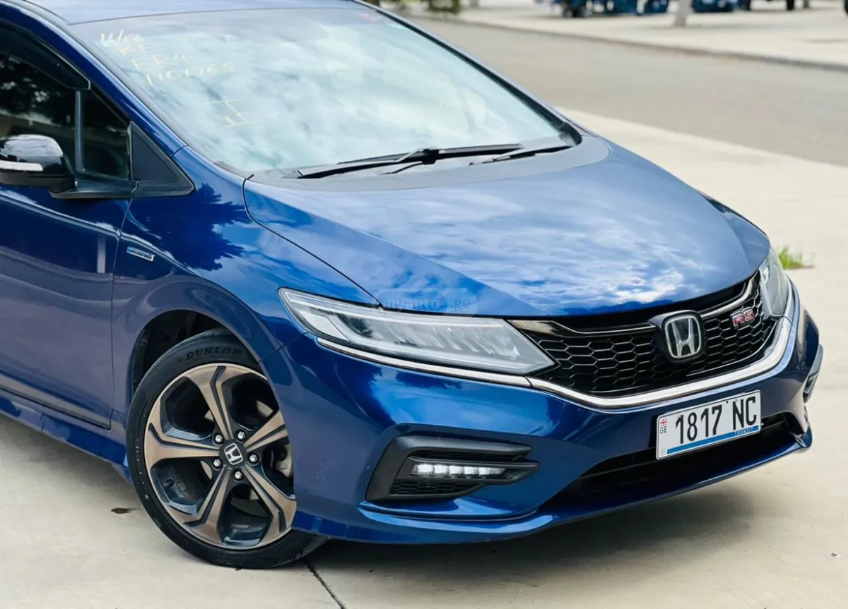 Honda Jade - фото 1