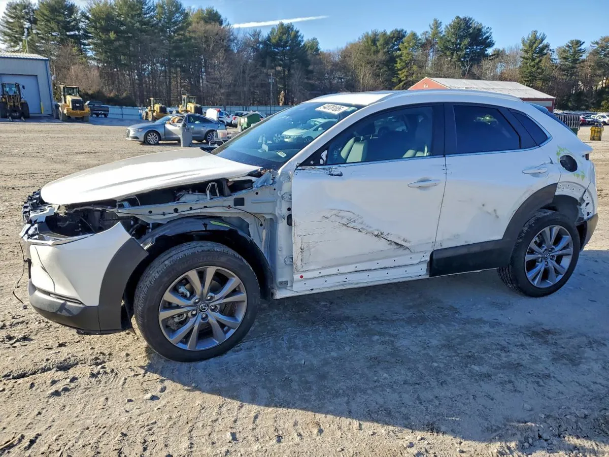 MAZDA CX-30 - фото 1