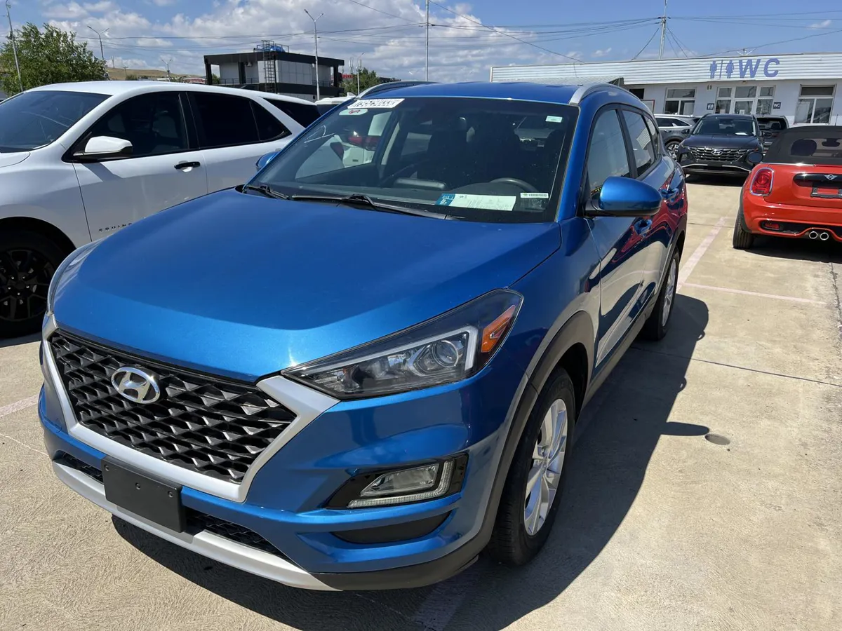 Hyundai Tucson - фото 1