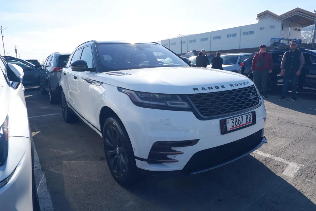 Land Rover Range Rover Velar - фото 1