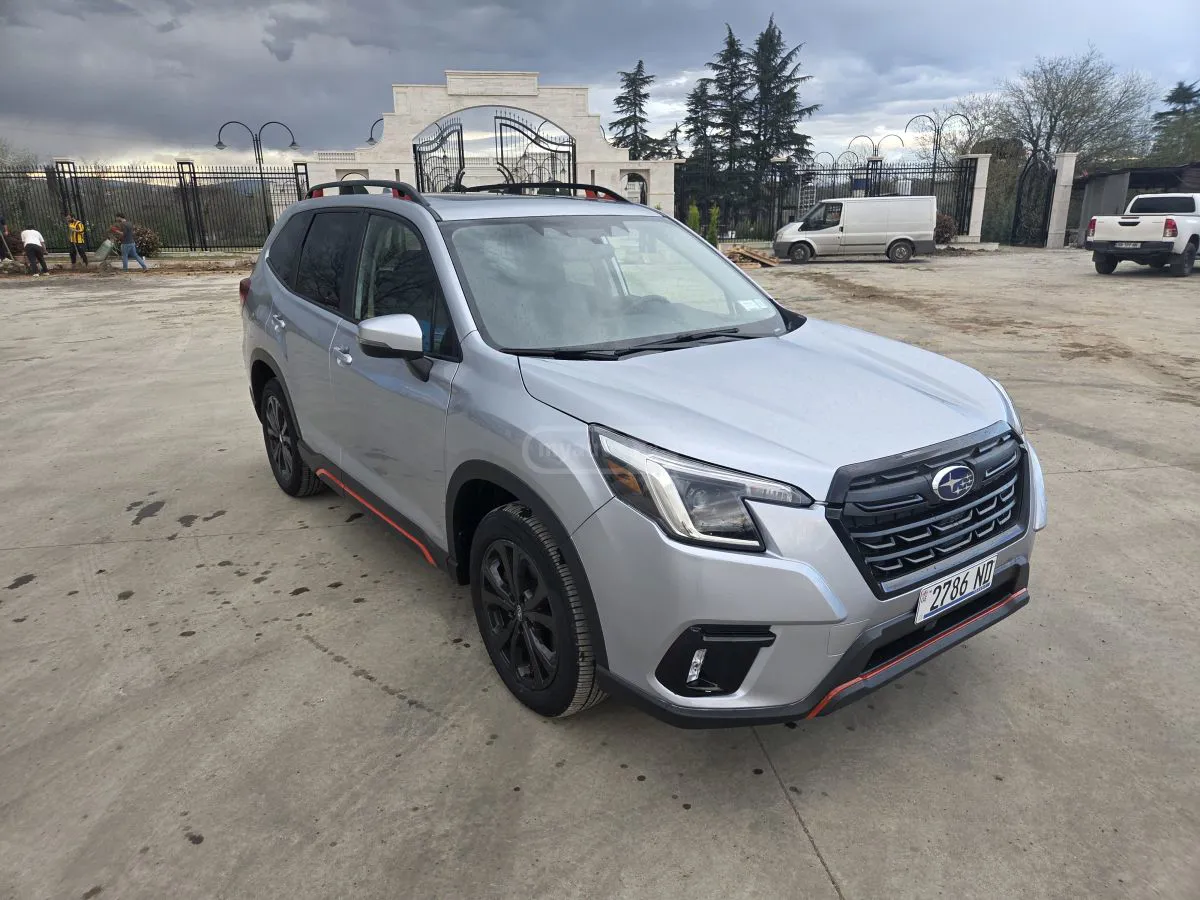 Subaru Forester - фото 1