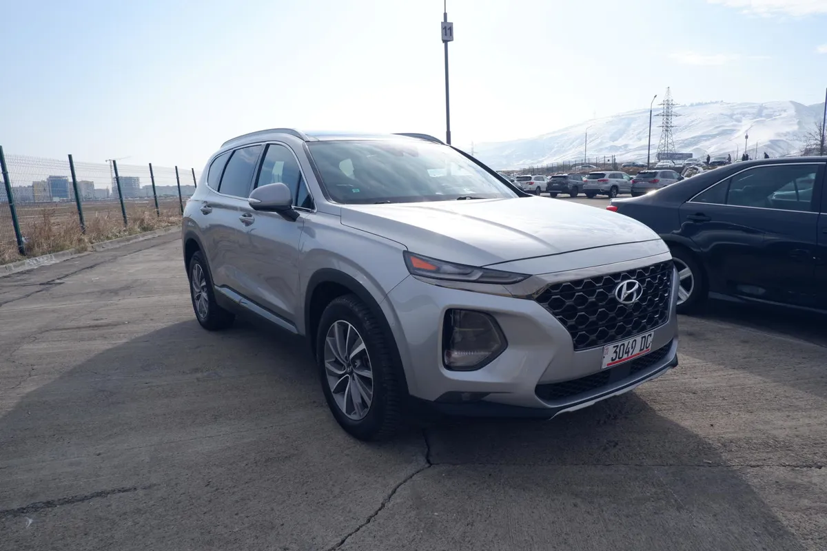 Hyundai Santa Fe - фото 1